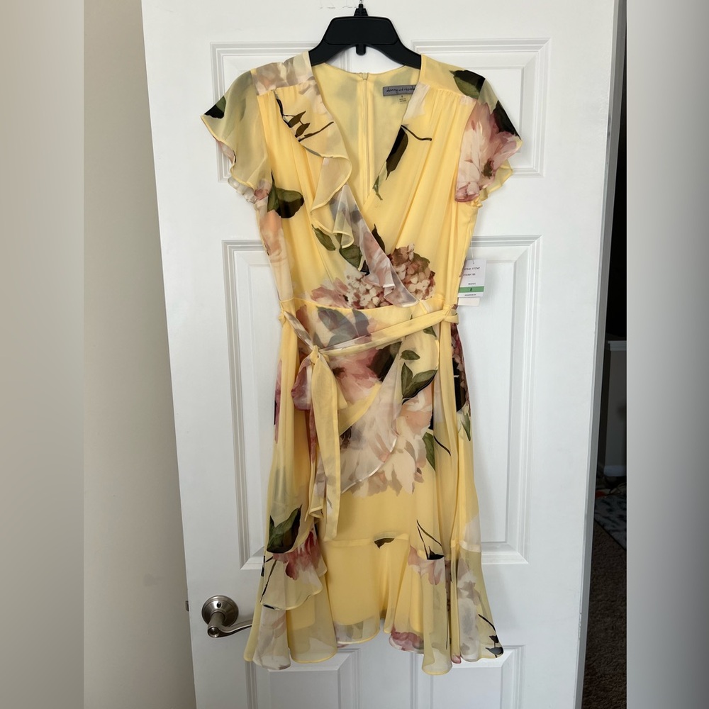 Danny & Nicole Yellow Floral Dress Ruffle Flutter Surplice MIDI
